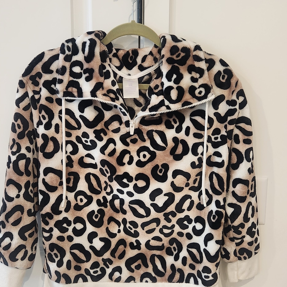 Secret Treasures Animal Print Fleece Pullover